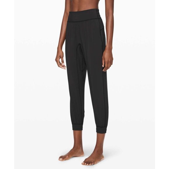 Lululemon Sun Setter Jogger *28" Black Sz 2 Lightweight Sweat-wicking - Picture 1 of 8
